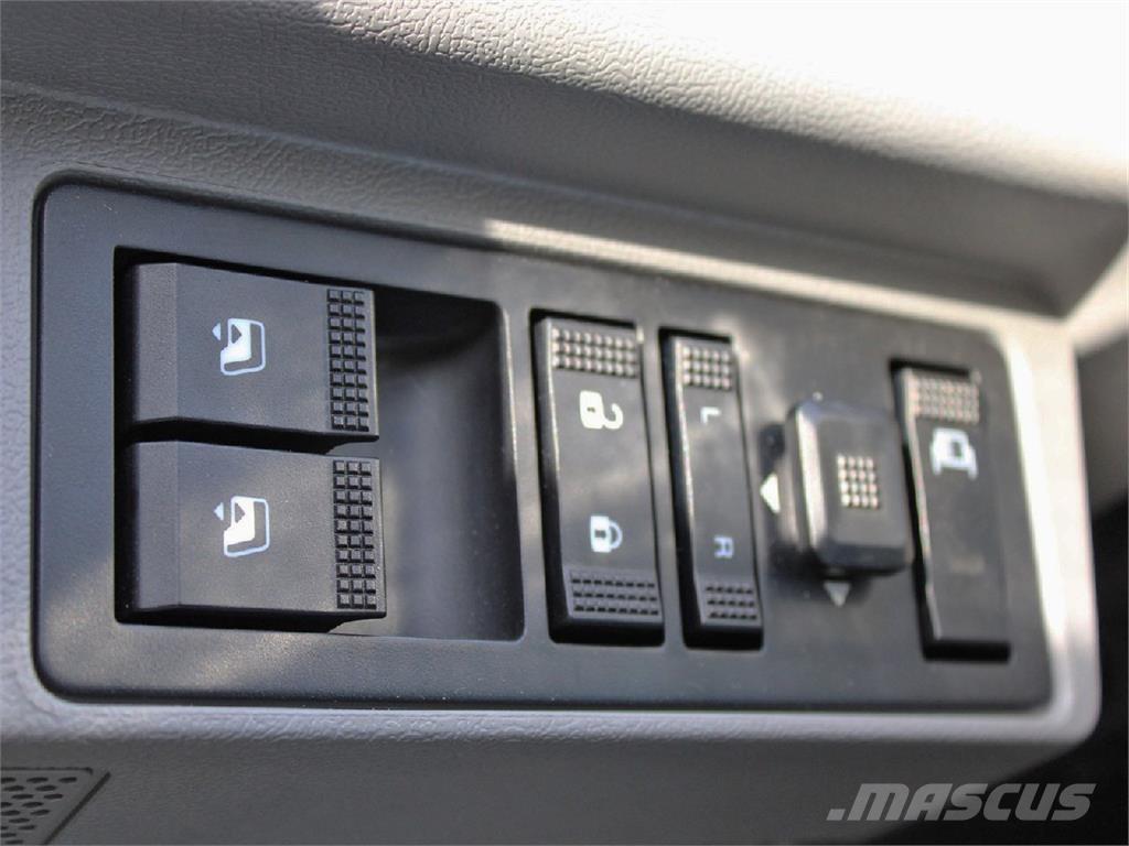 Mack MD6 Araç üzeri vinçler