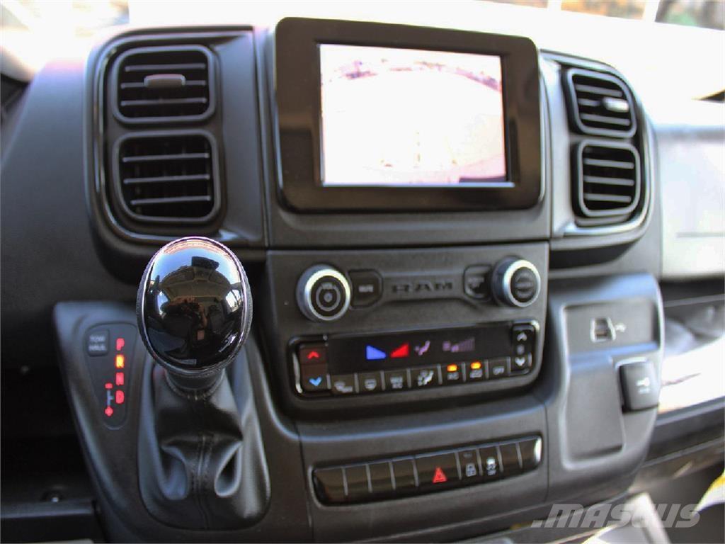 RAM PROMASTER Araç üstü platformlar