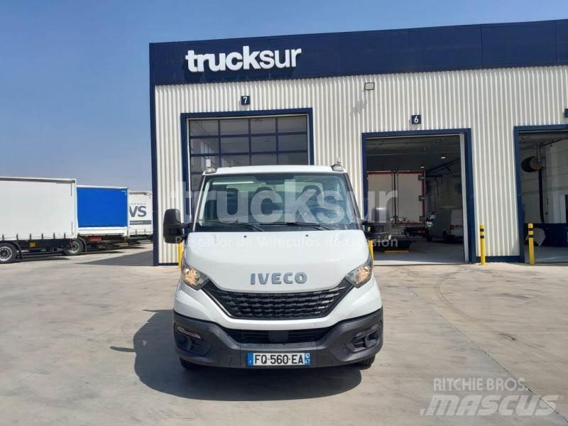 Iveco 35C14 Pikaplar