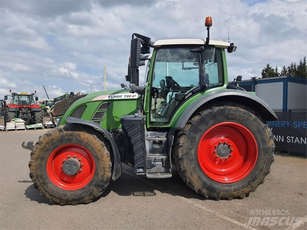 Fendt 720 VARIO S4 Traktörler