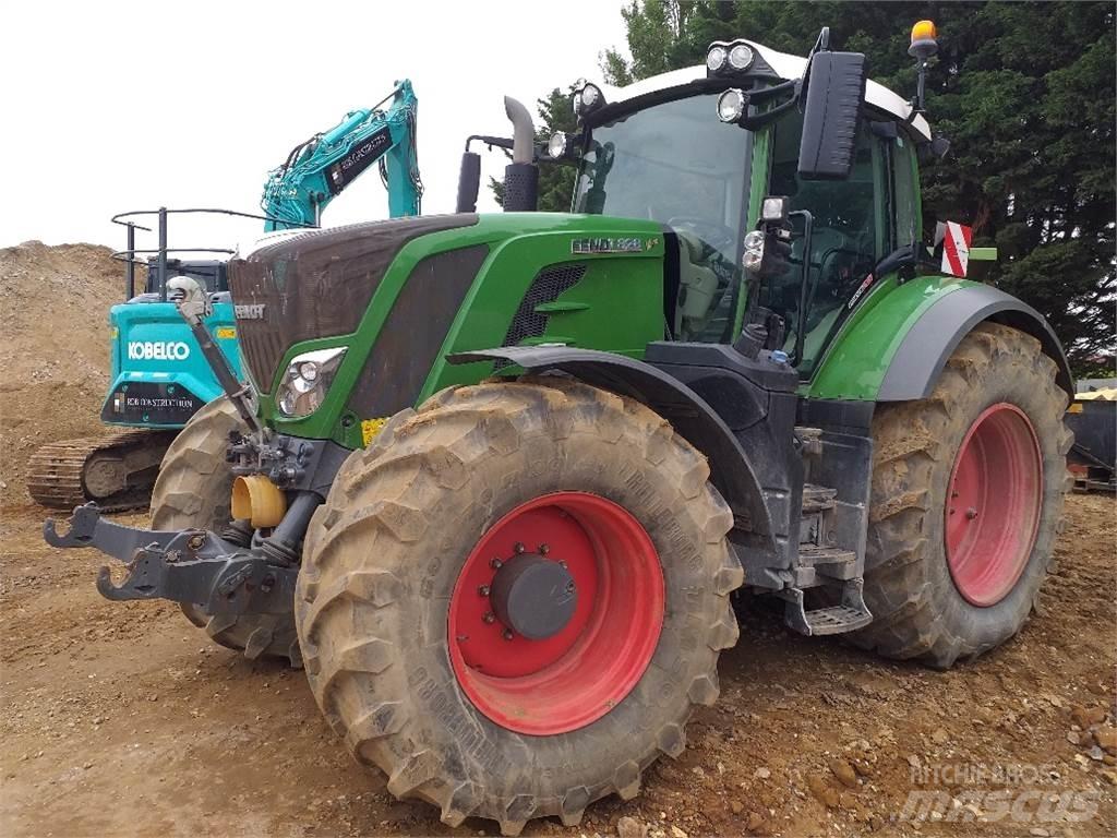 Fendt 828 VARIO Traktörler