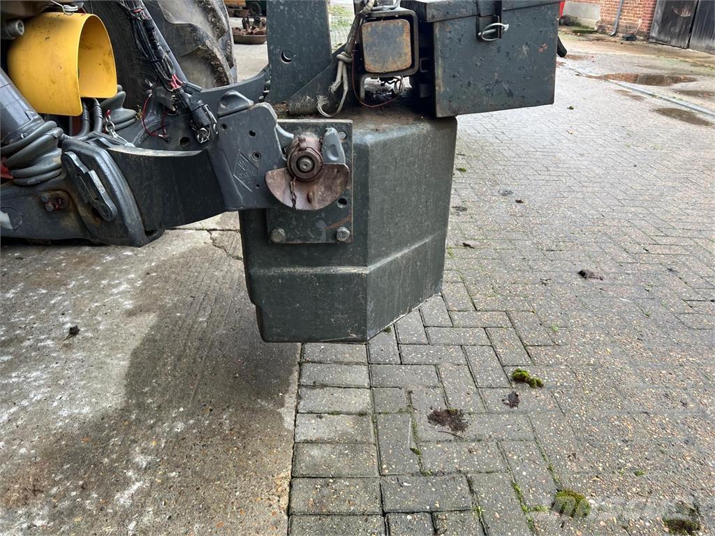 Fendt 870KG Ön ağırlıklar