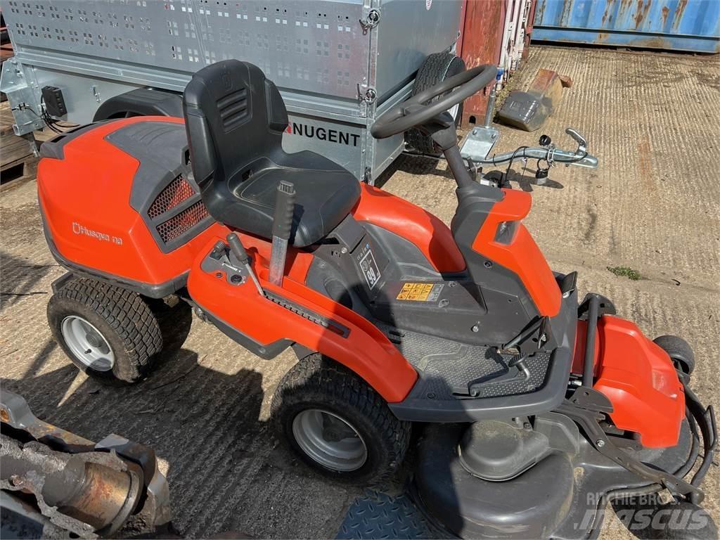 Husqvarna R216 Çayir biçme makinalari