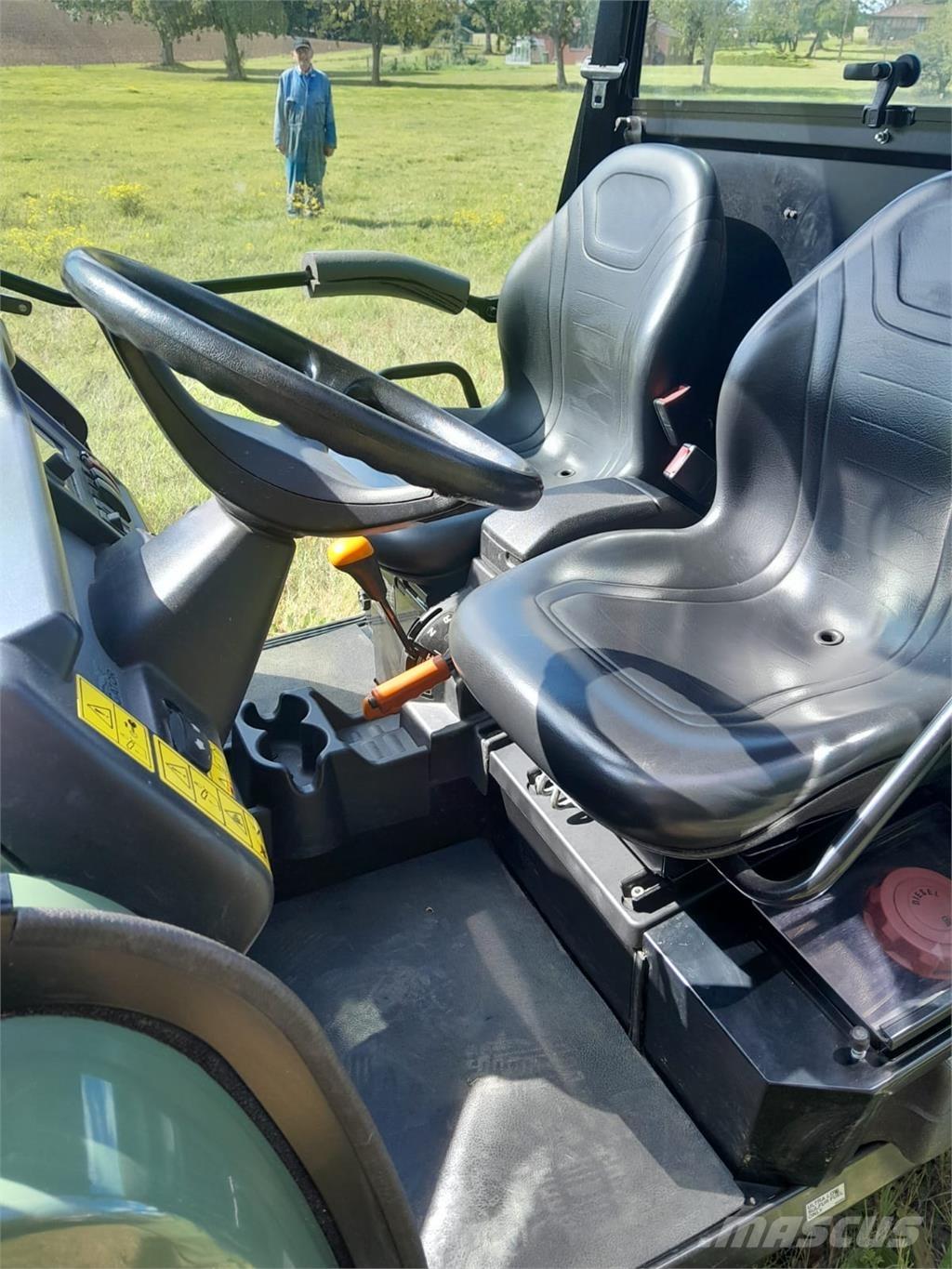 John Deere XUV855D Diger tarim makinalari