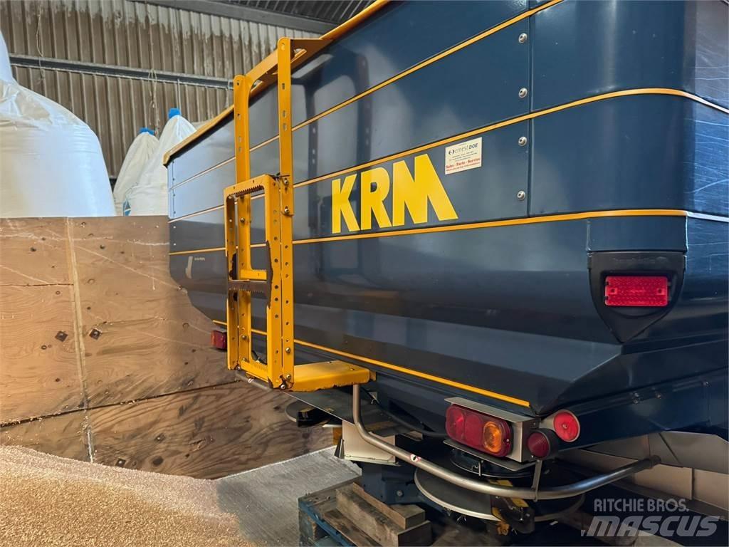Krm KRM Gübre dagitma tankerleri