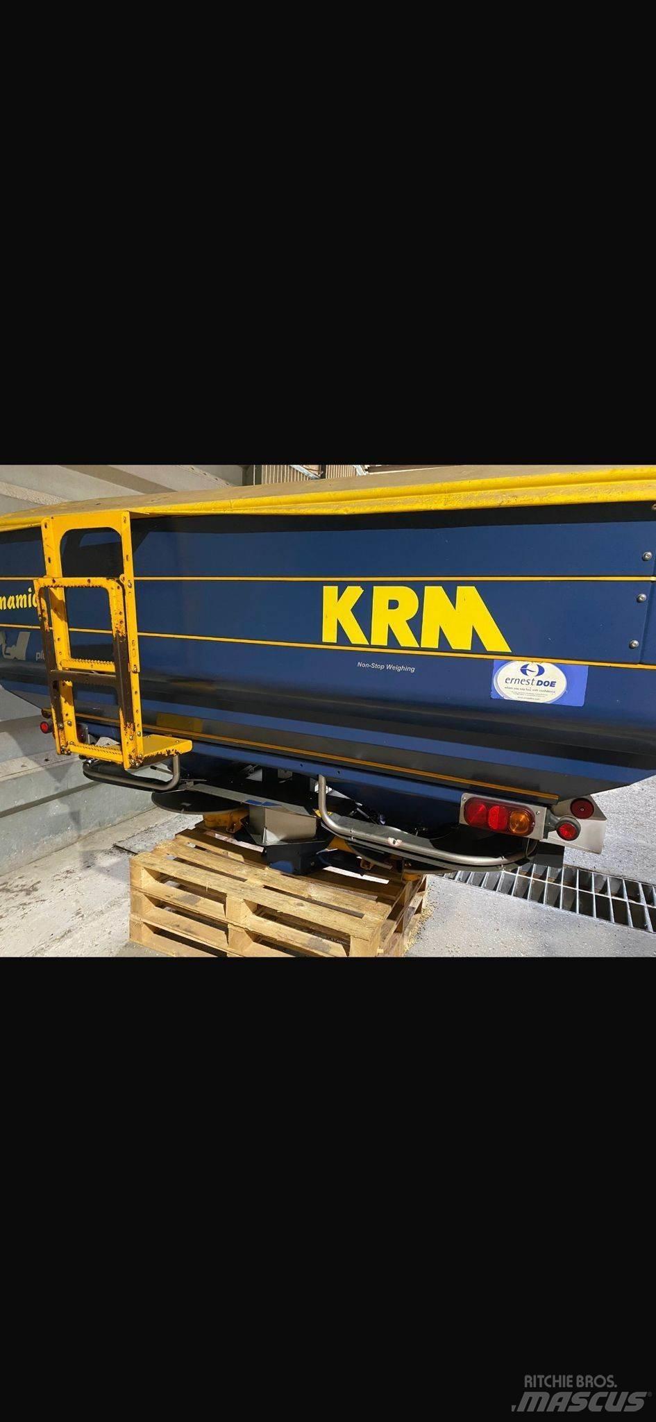 Krm M2W D Gübre dagitma tankerleri