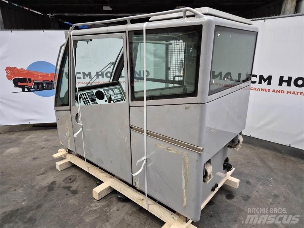  C.T.2 upper cabin Kabin