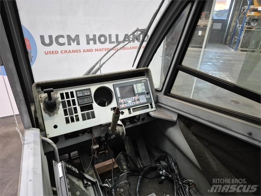  C.T.2 upper cabin Kabin