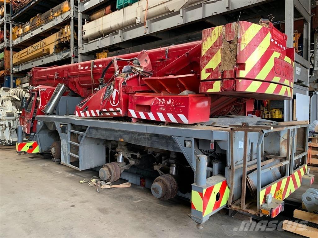 Grove GMK 3055 Yol-Arazi Tipi Vinçler (AT)