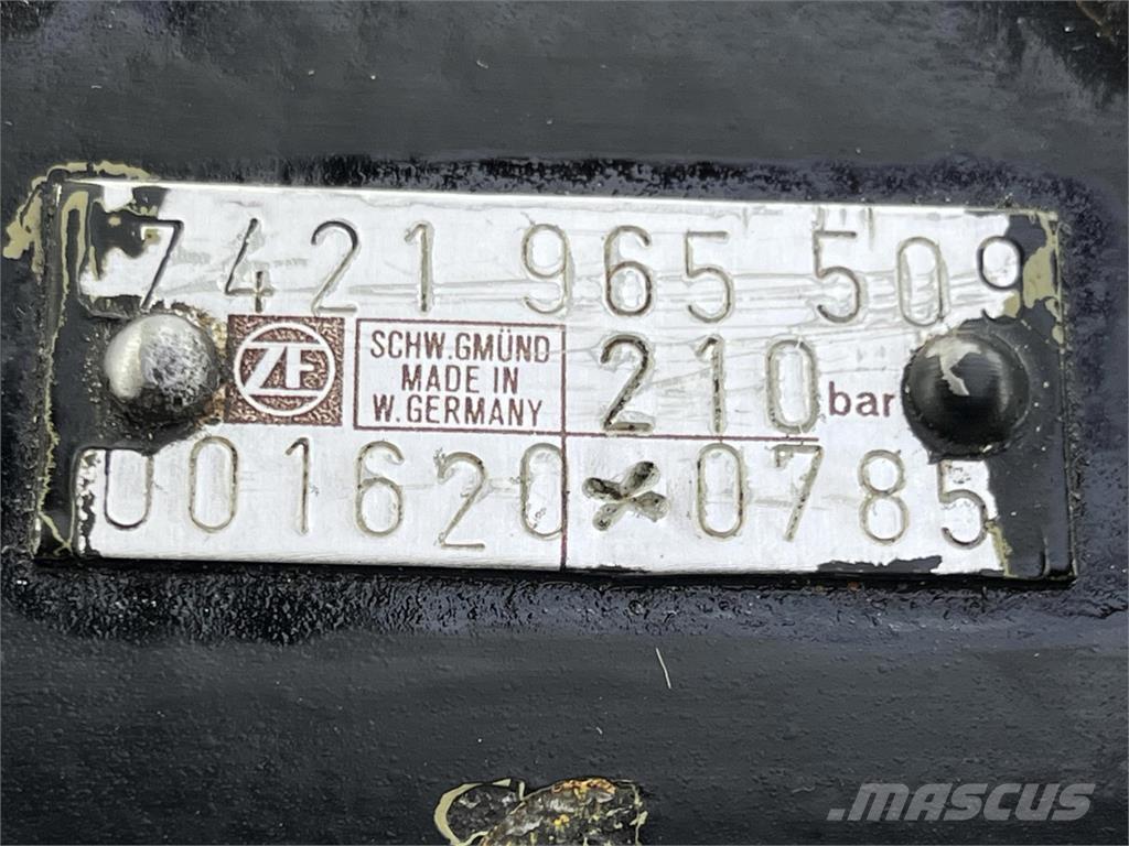  Steering box 210bar Vinç parçalari