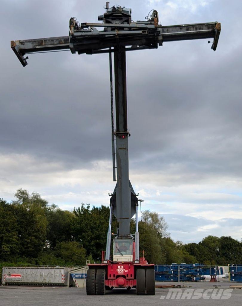 CVS Ferrari F377.5 PB Konteyner istifleyiciler - reach stacker