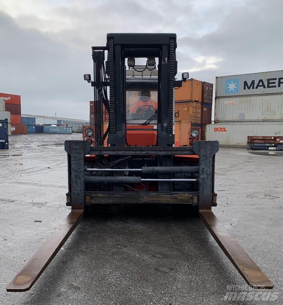 Svetruck 13,6-120-32 Dizel forkliftler