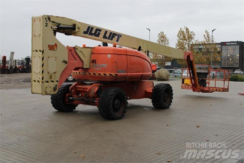 JLG 800AJ Körüklü personel platformları