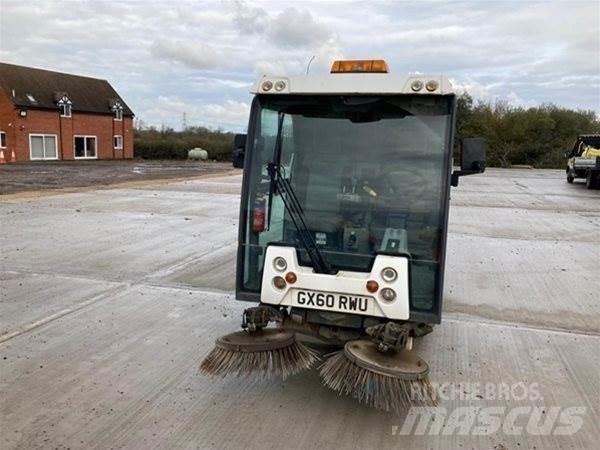 Johnston CX200 Diger
