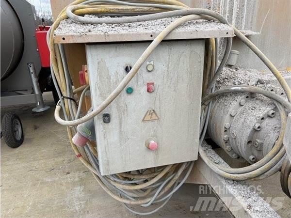 Secatol PSE H Beton aksesuarlari