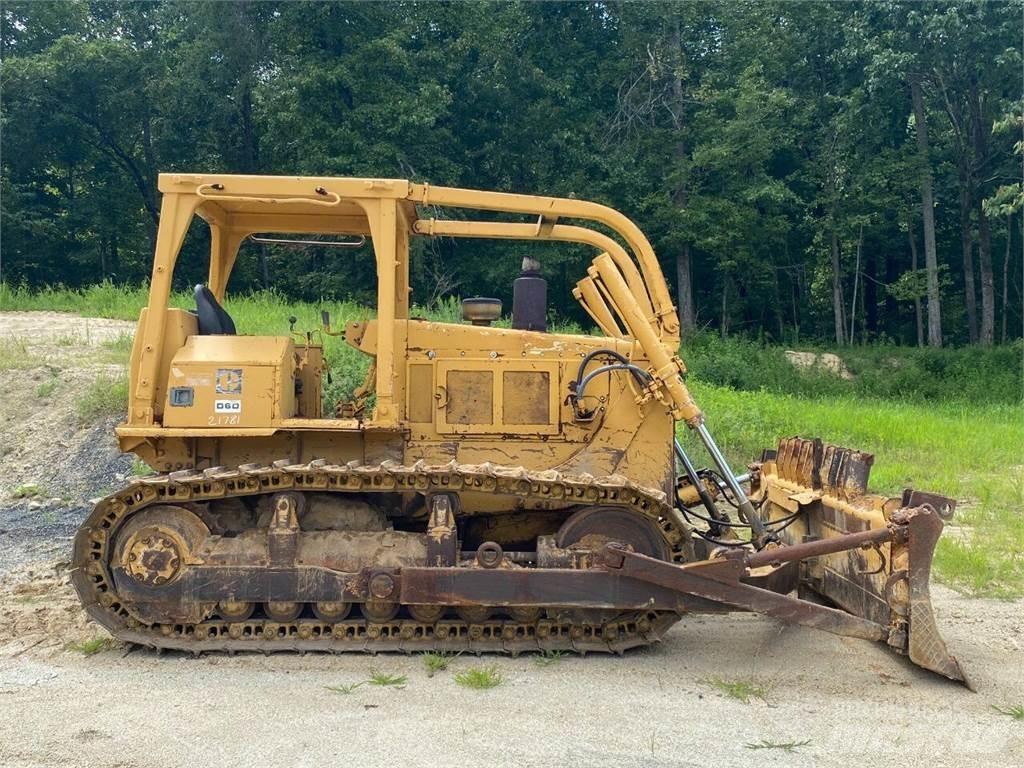 CAT D6D Diger