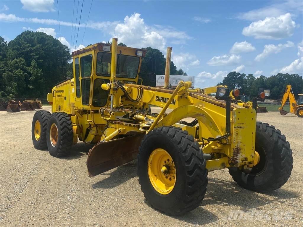 Champion 720A Diger