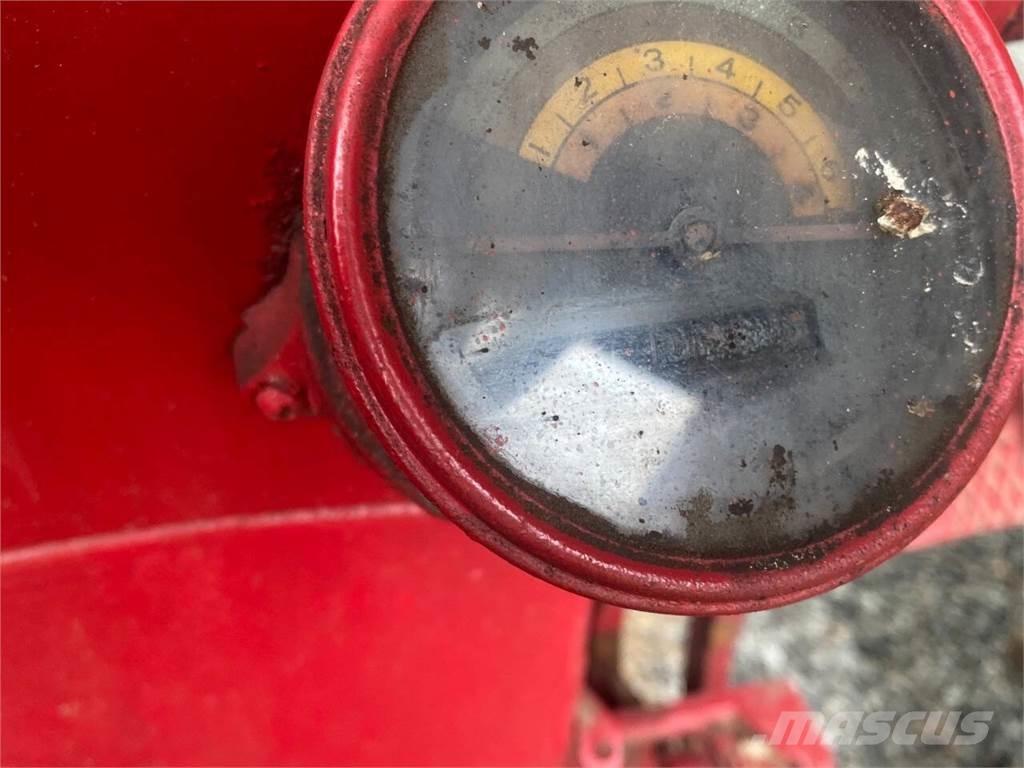 Farmall 400 Diger