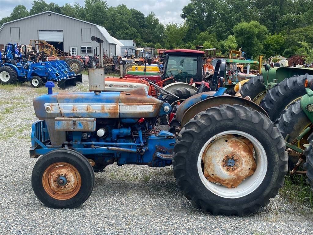Ford 3000 Diger