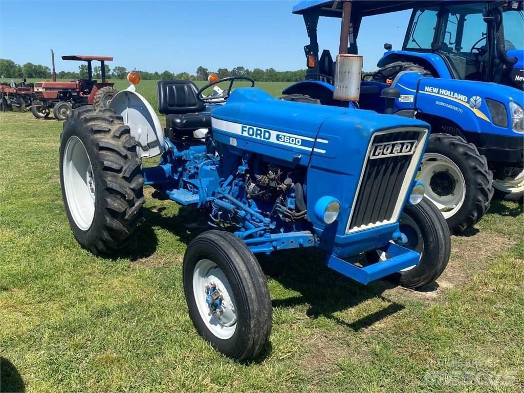 Ford 3600 Diger