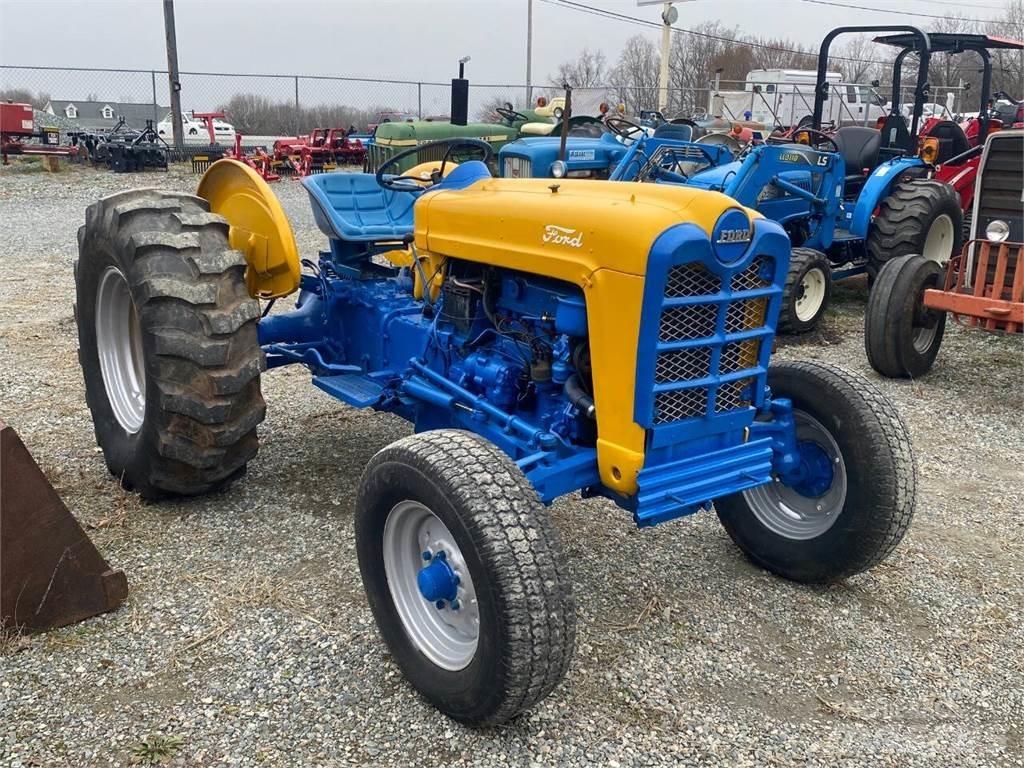 Ford 4000 Diger