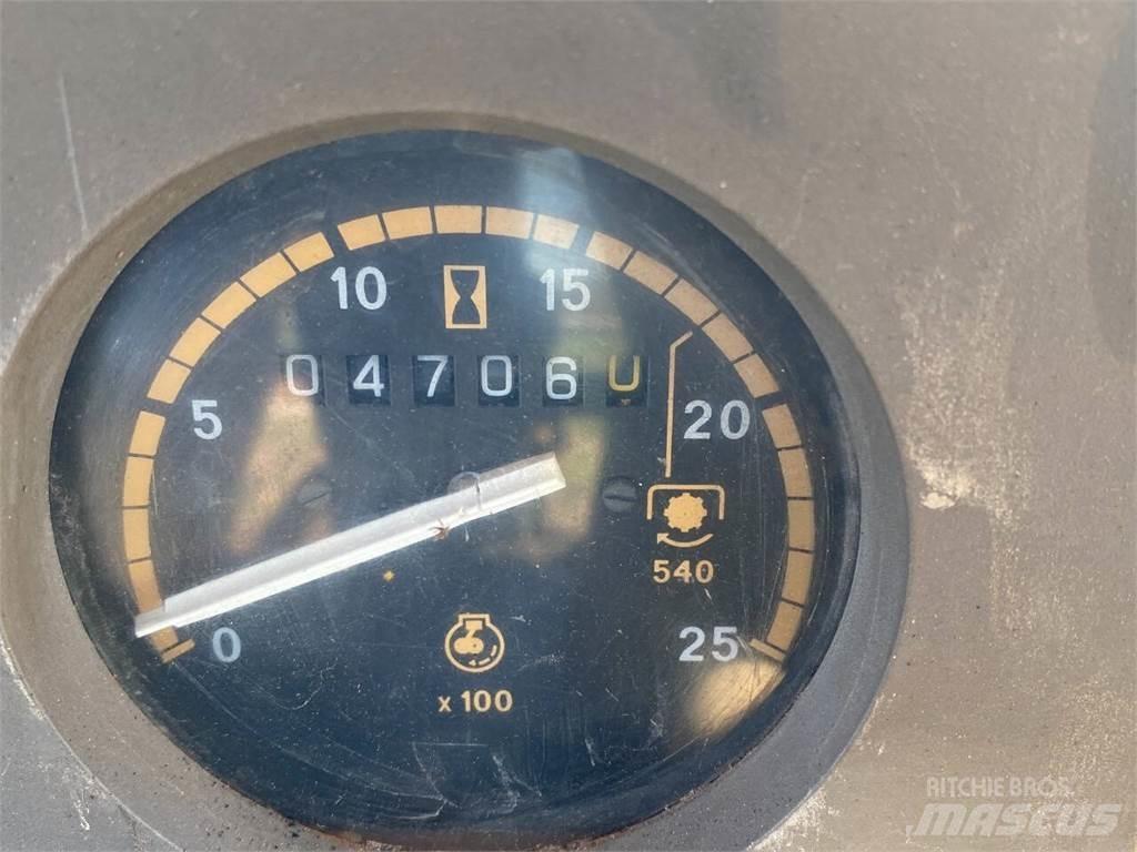 Ford 575D Diger