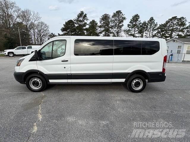 Ford Transit Diger
