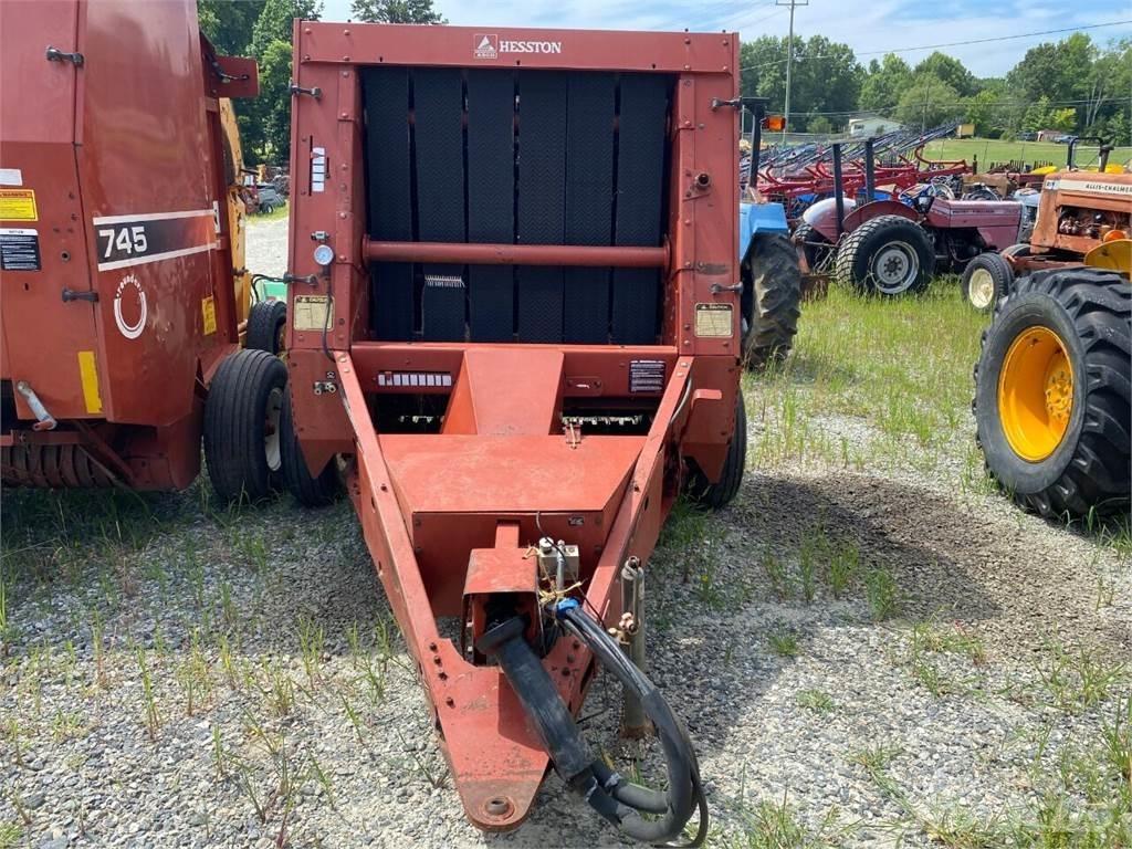 Hesston 540 Diger
