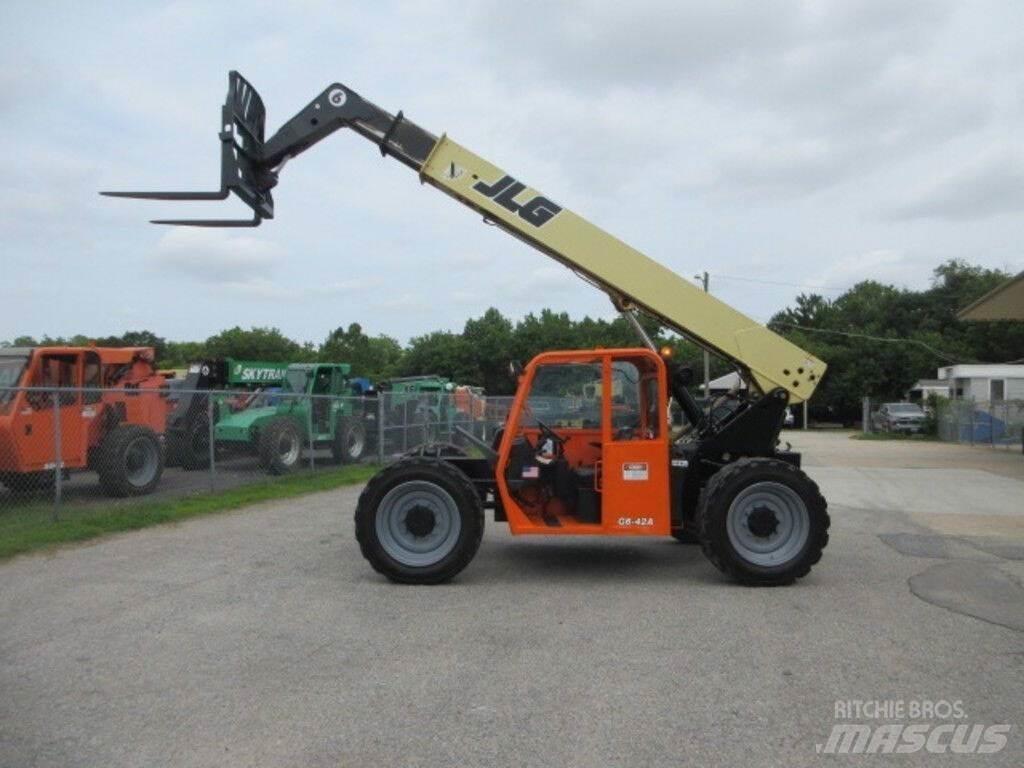 JLG G6-42A Diger