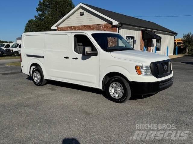 Nissan NV Diger