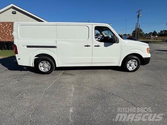 Nissan NV Diger