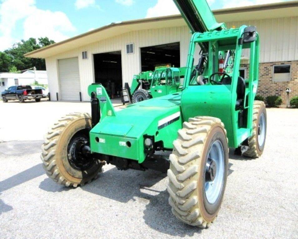 SkyTrak 6042 Diger