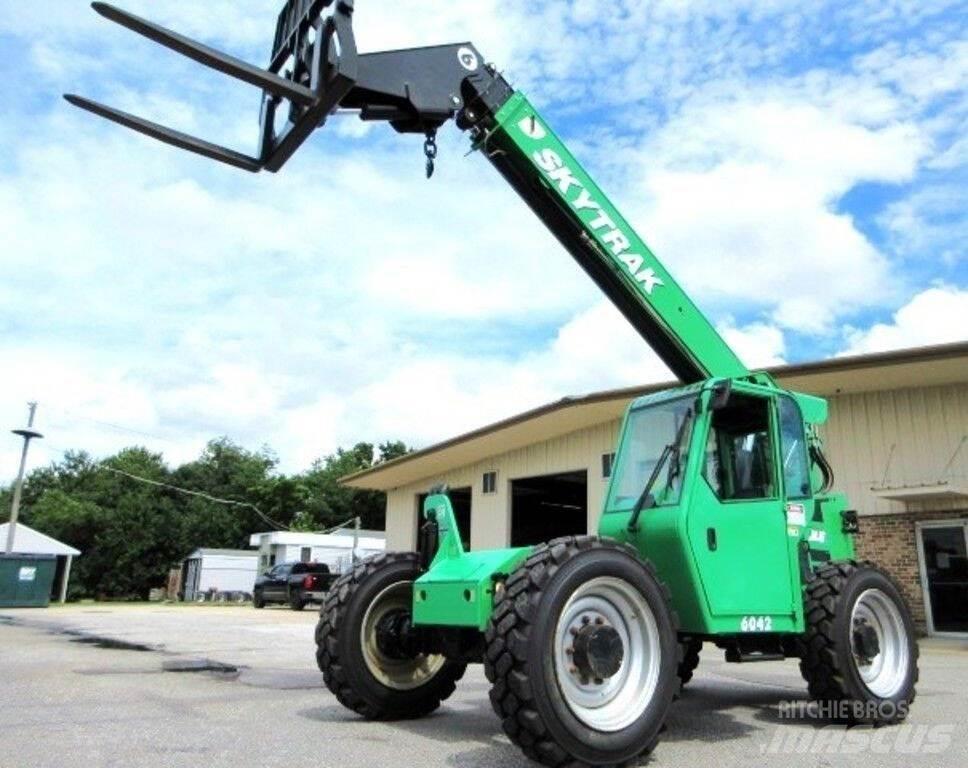 SkyTrak 6042 Diger