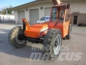 SkyTrak 8042 Diger