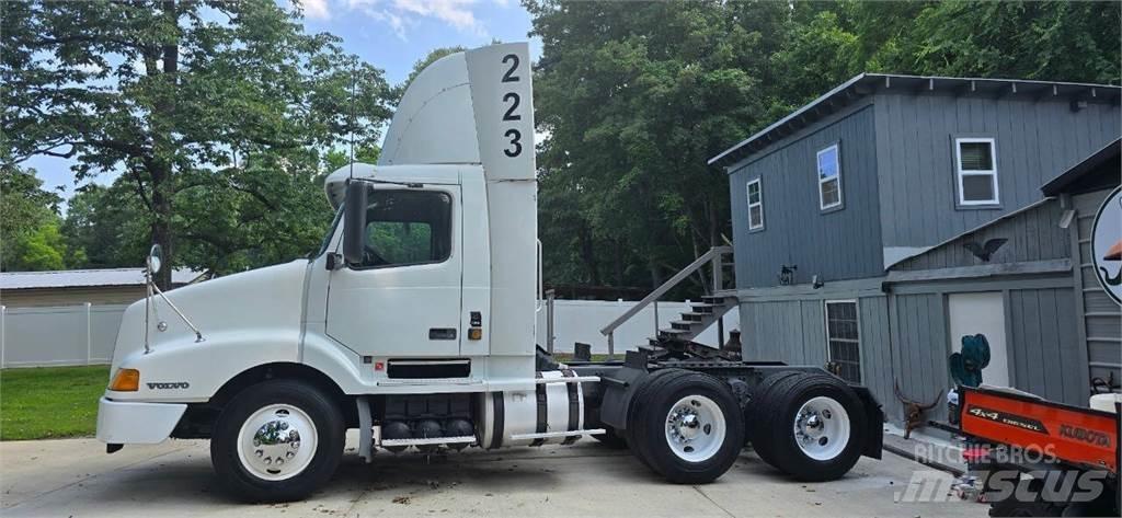 Volvo VNL Diger