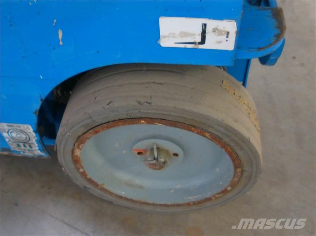 Genie GRC12 Personel Platformları ve Cephe Asansörleri