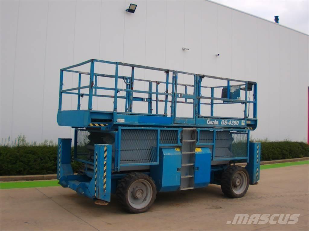 Genie GS4390RT Makasli platformlar