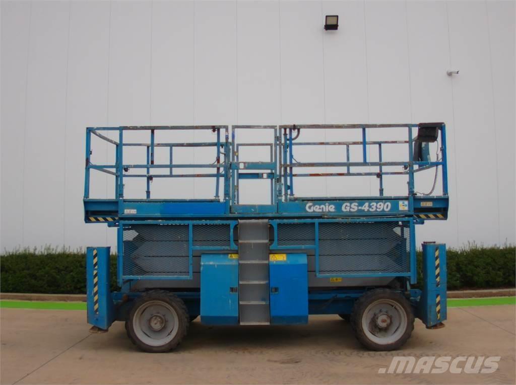 Genie GS4390RT Makasli platformlar