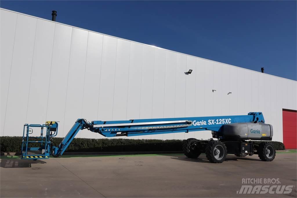 Genie SX125XC Teleskopik personel platformları