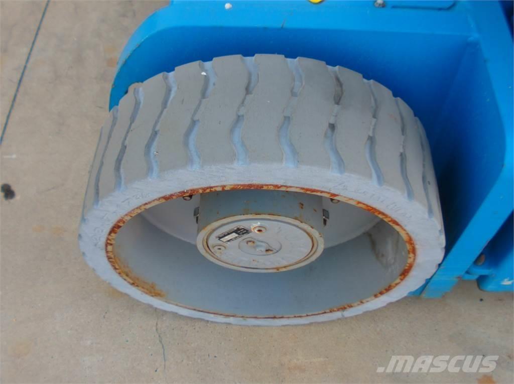 Genie Z30-20NRJ Körüklü personel platformları