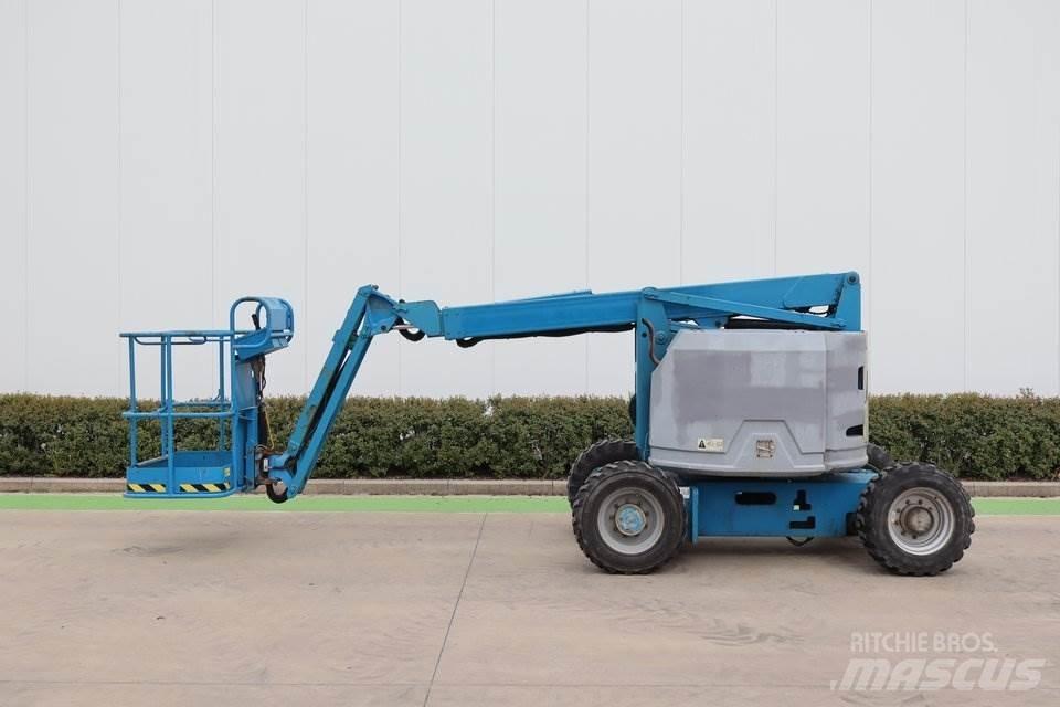 Genie Z34-22RT Körüklü personel platformları