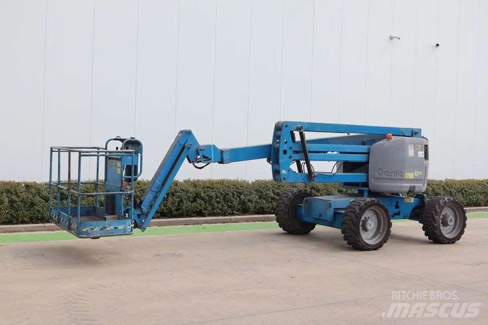 Genie Z51-30JRT Körüklü personel platformları