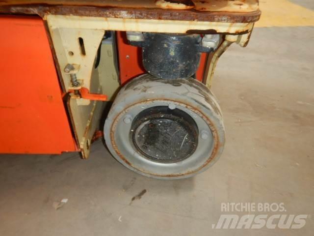 JLG 1230ES Personel Platformları ve Cephe Asansörleri