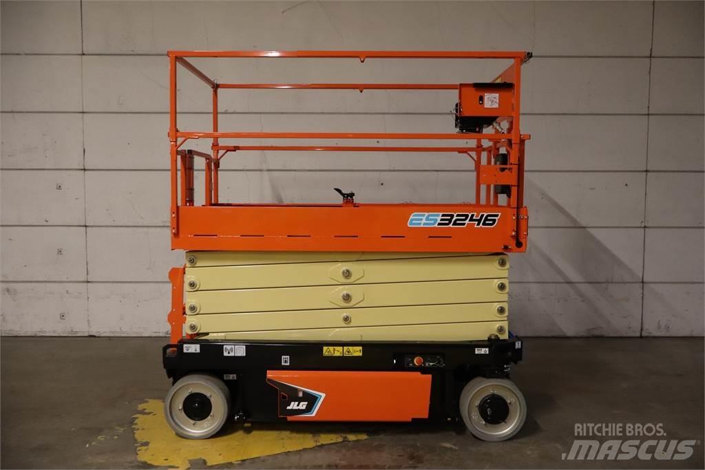 JLG 3246ES Makasli platformlar