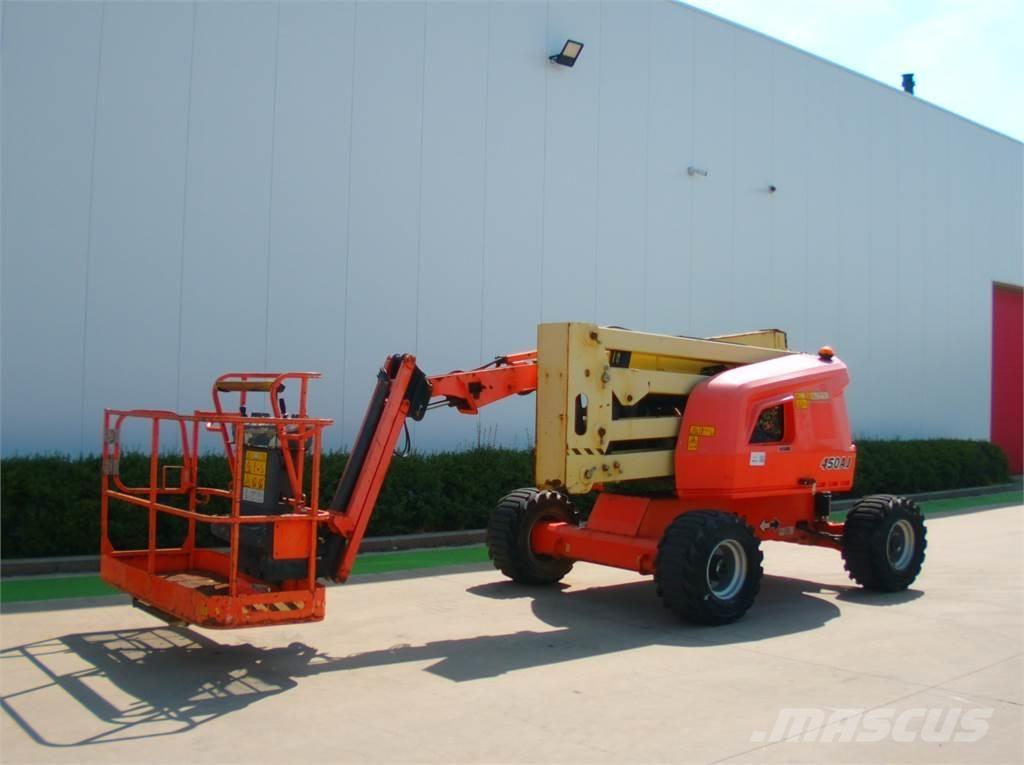JLG 450AJ Körüklü personel platformları