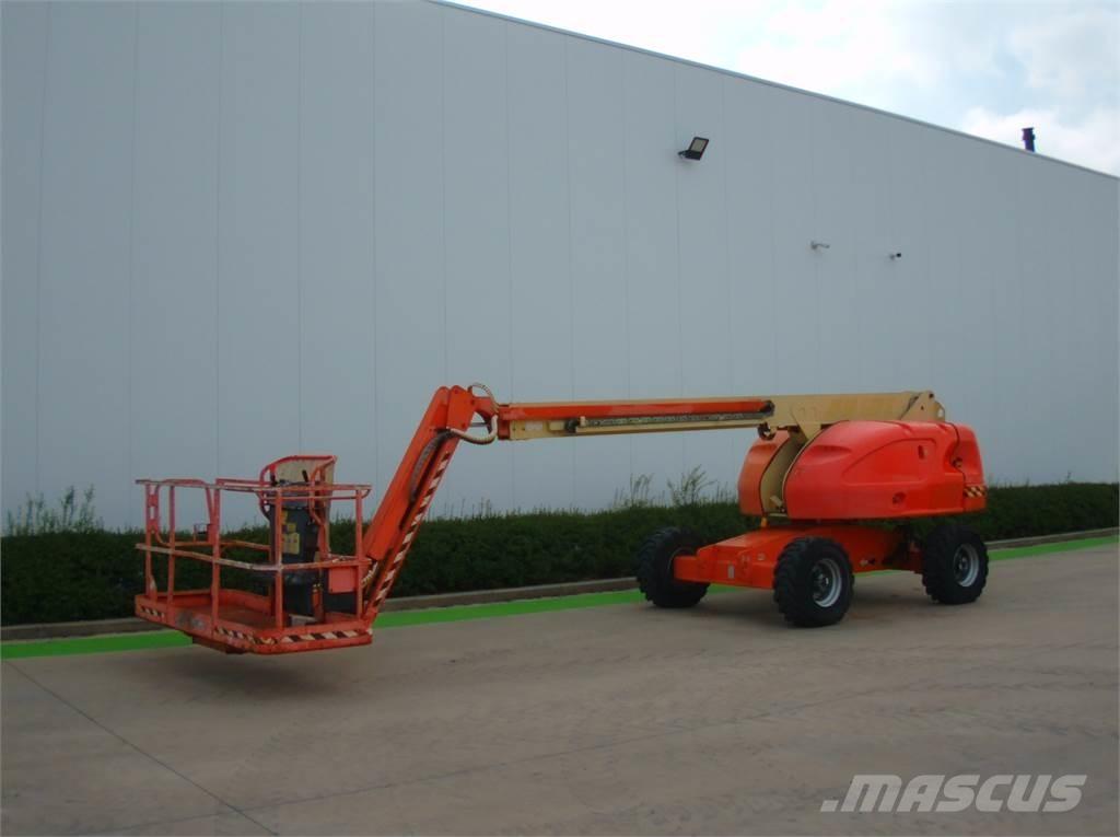 JLG 460SJ Teleskopik personel platformları