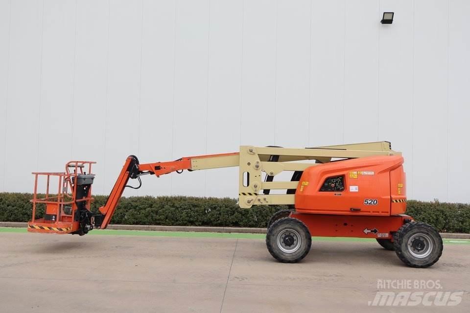 JLG 520AJ Körüklü personel platformları