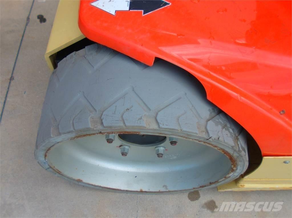 JLG Toucan 12E+ Personel Platformları ve Cephe Asansörleri