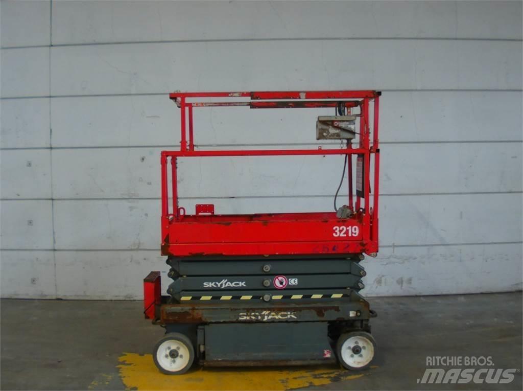 SkyJack SJ3219 Makasli platformlar