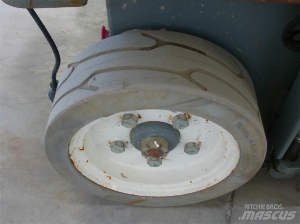 SkyJack SJ3219 Makasli platformlar